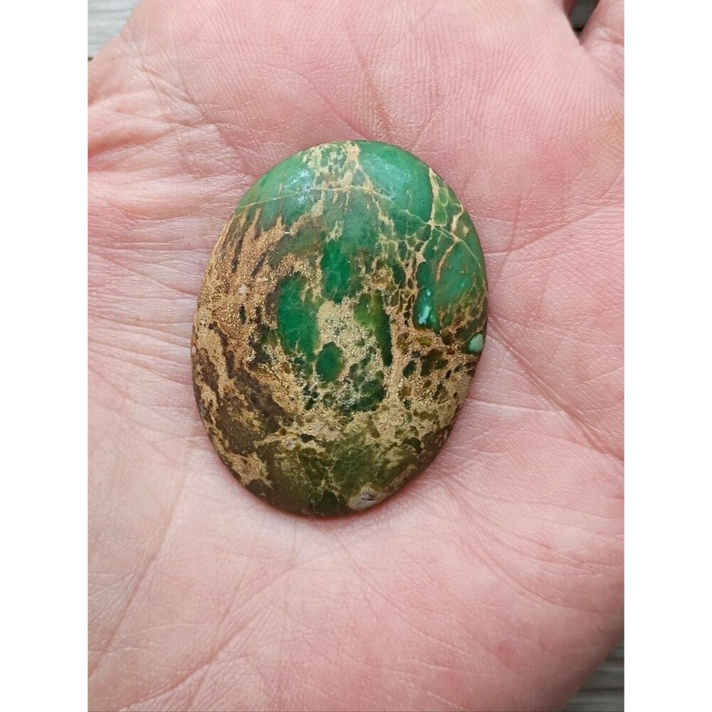 Natural Utah Green Variscite Cabochon 45.75 Carats 40×30×5mm Palm Stone